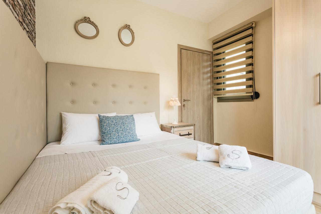 Enastron Apartment Пефкохори Екстериор снимка