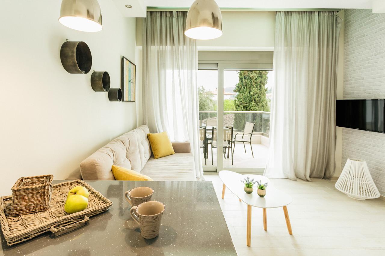 Enastron Apartment Пефкохори Екстериор снимка
