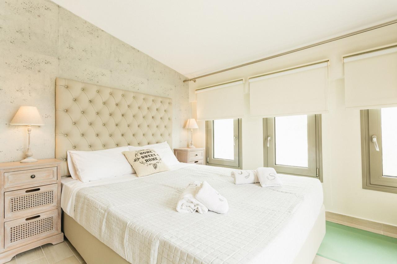 Enastron Apartment Пефкохори Екстериор снимка