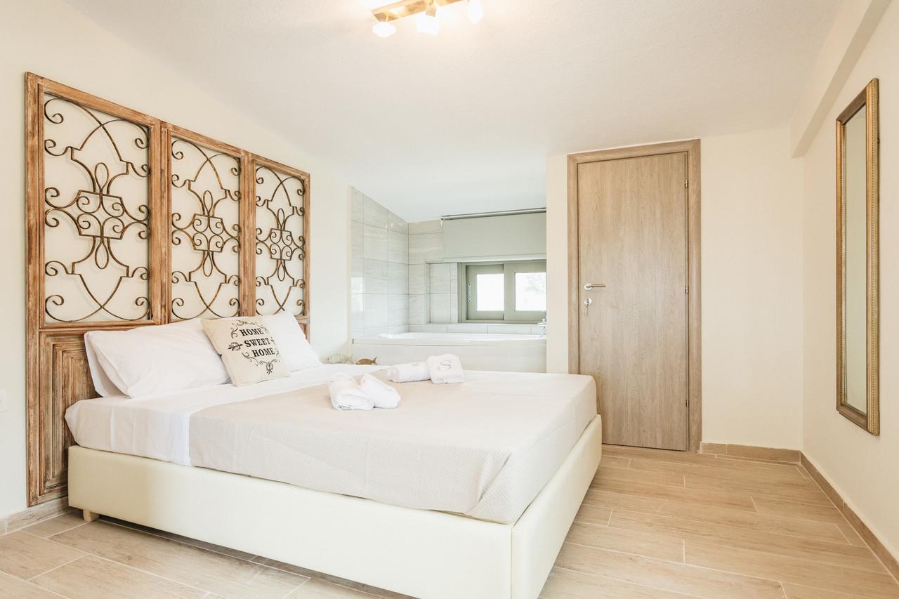 Enastron Apartment Пефкохори Екстериор снимка